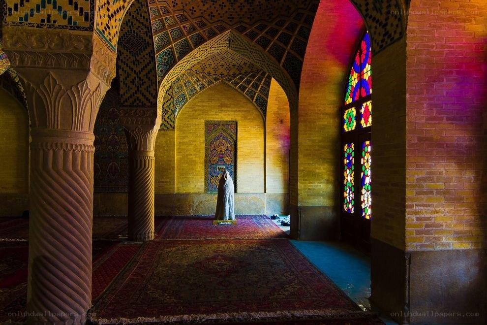 Prayer in a mosque