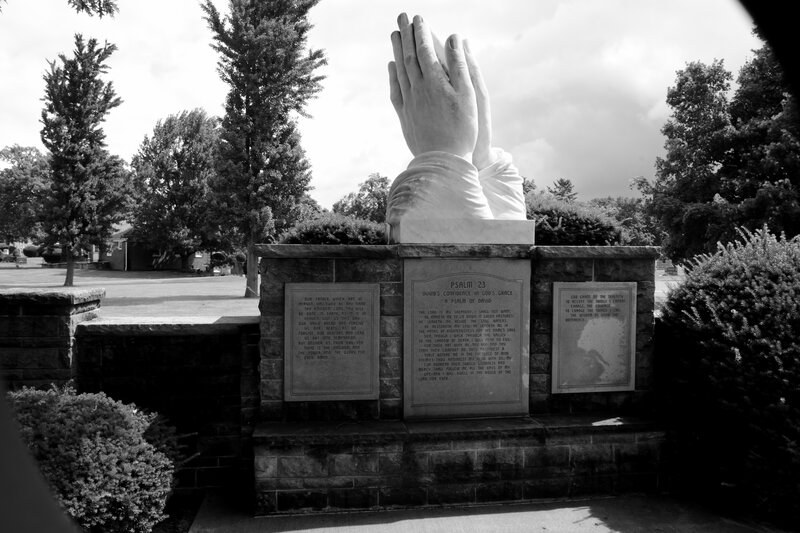 Praying Hands Monument — Black