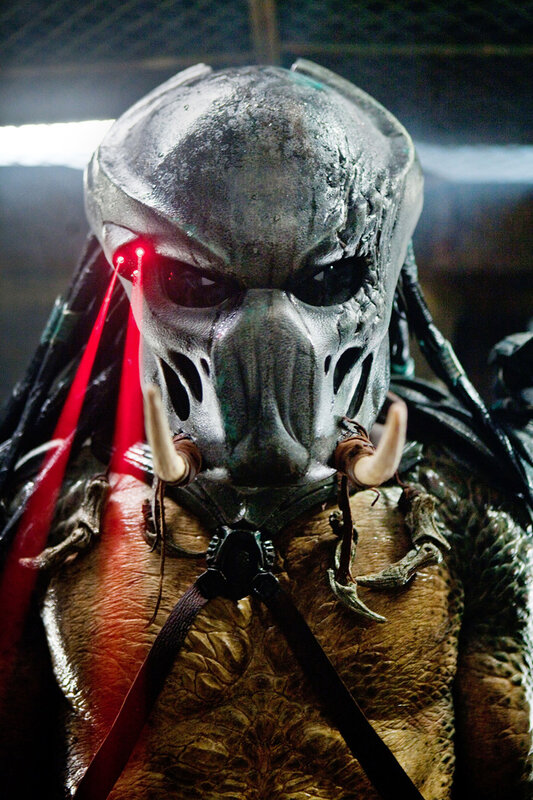 Predator Alien Creature — Gray, Intense