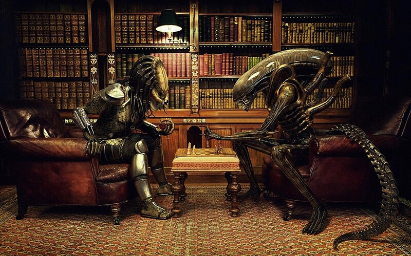 Predator and Alien chess match