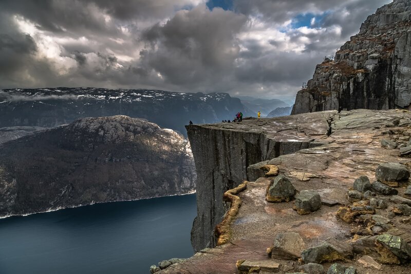 Preikestolen Cliff — Gray, Dramatic