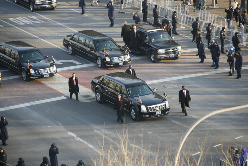 Presidential motorcade on street