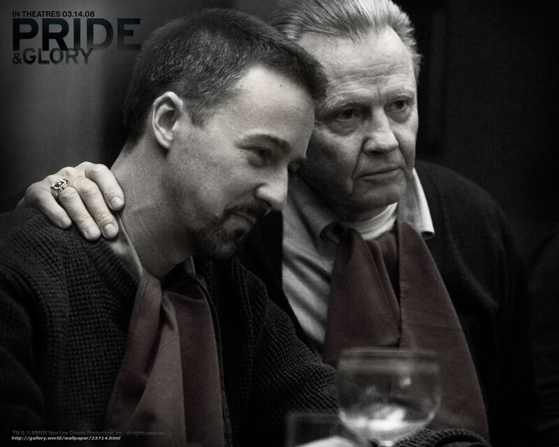 Pride & Glory movie scene