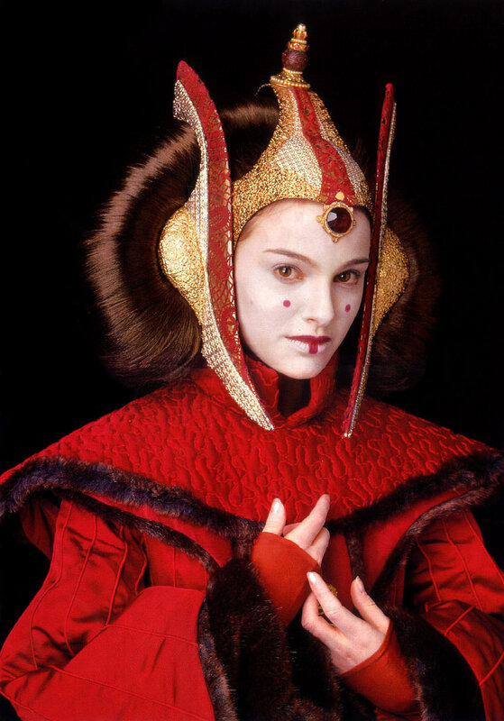 Princess Leia in red costume