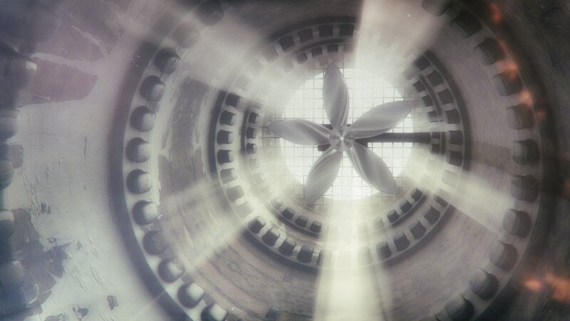 Propeller Inside Engine
