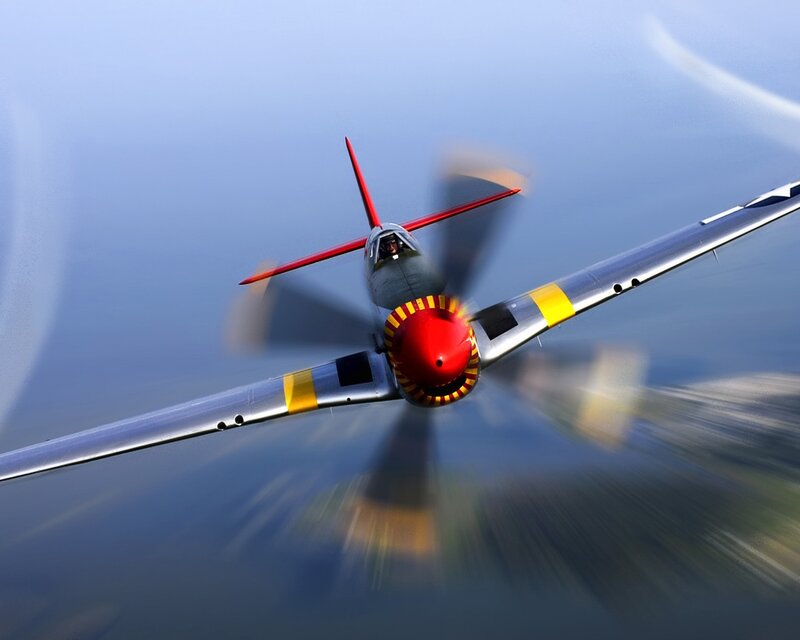 propeller plane in flight