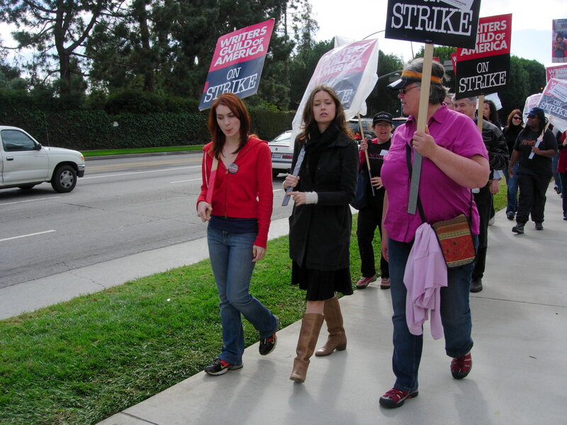 Protesters on a sidewalk