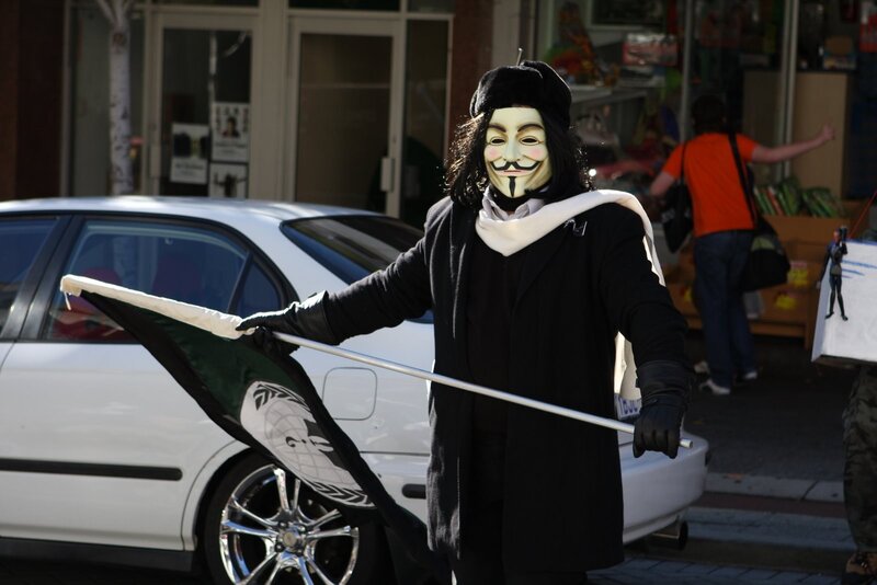 Protestor in Guy Fawkes mask