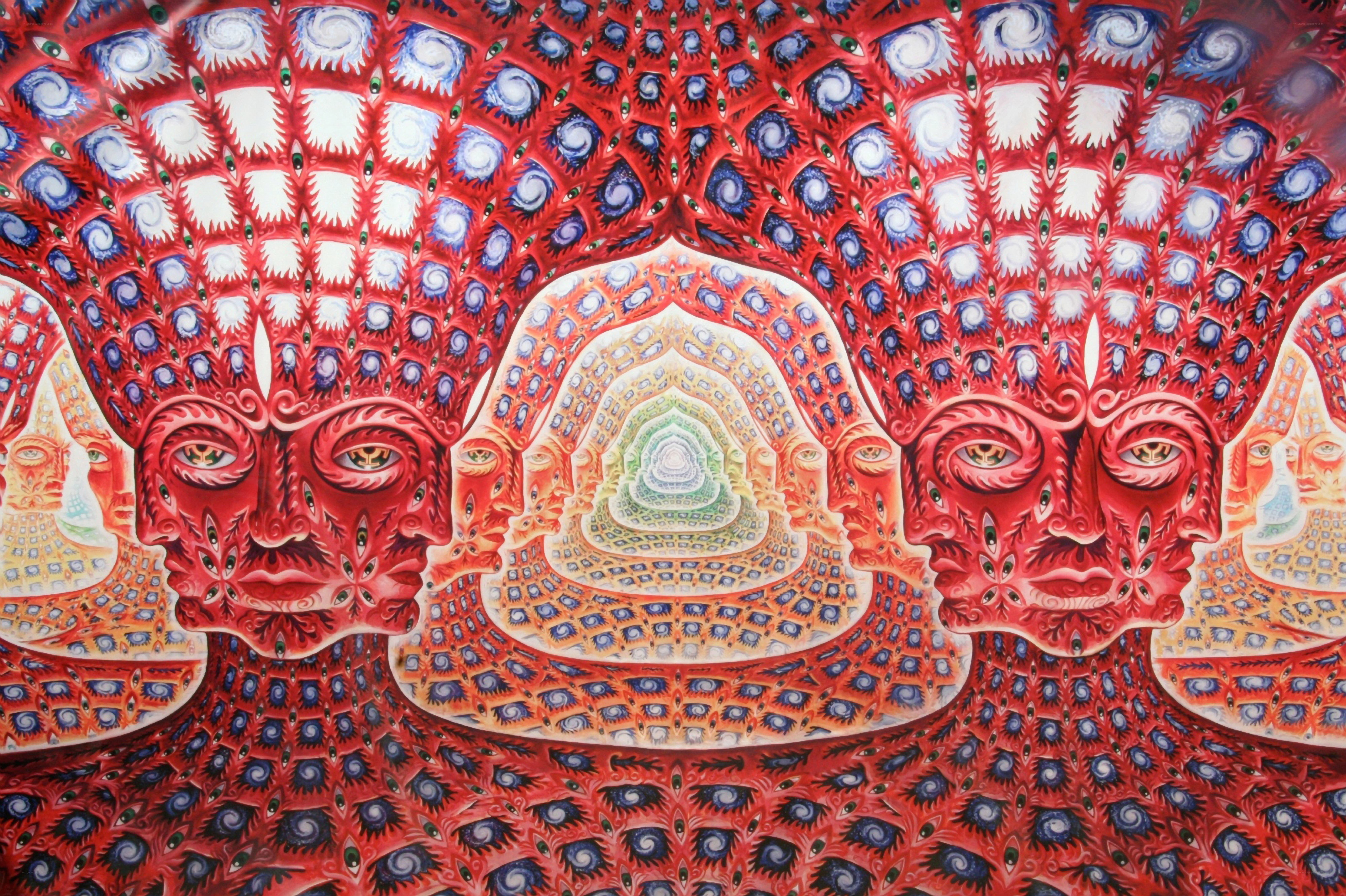 Psychedelic tunnel of faces
