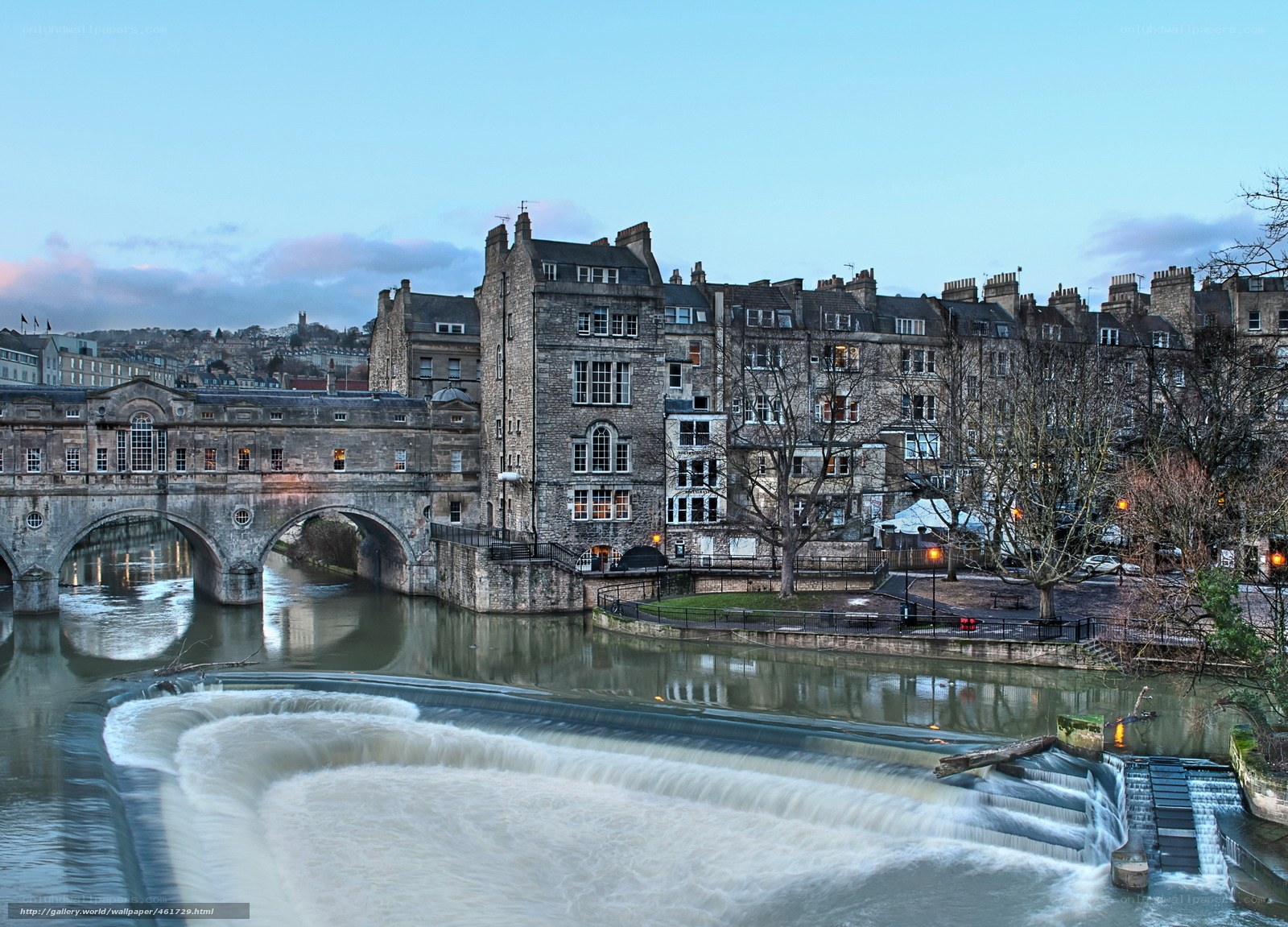 Pulteney Bridge and River Avon