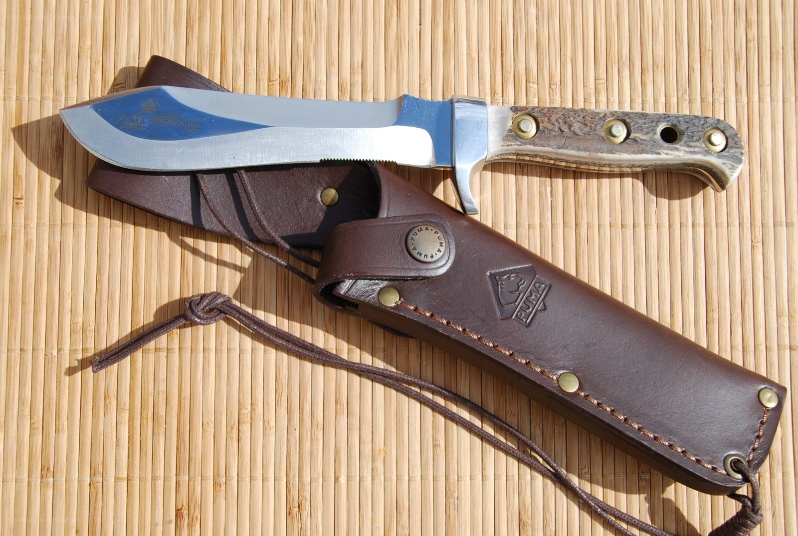 Puma knife with leather sheath