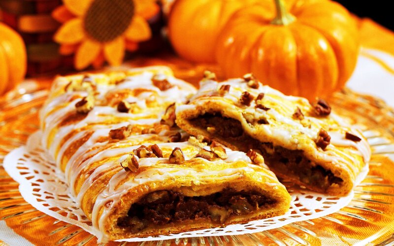 Pumpkin Bread with Icing