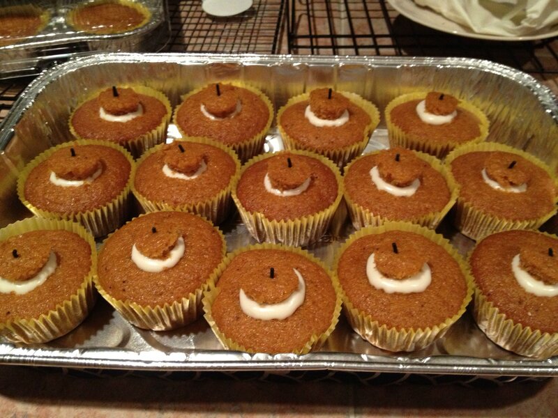 Pumpkin Cupcakes — Brown