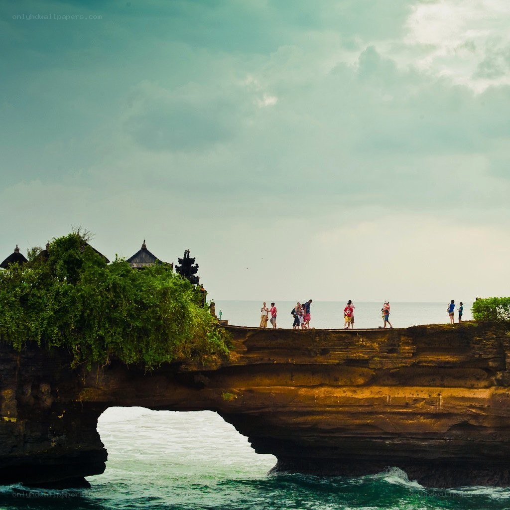 Pura Tanah Lot temple