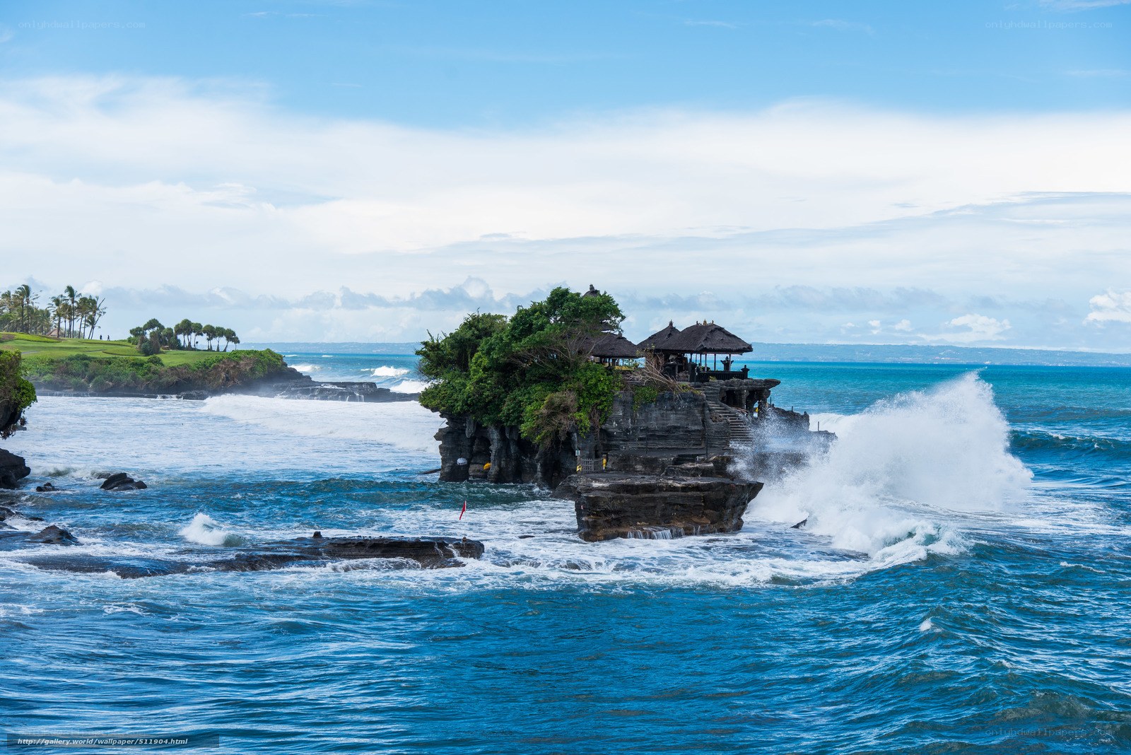 Pura Tanah Lot temple