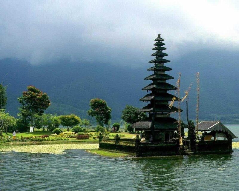 Pura Ulun Danu Bratan temple