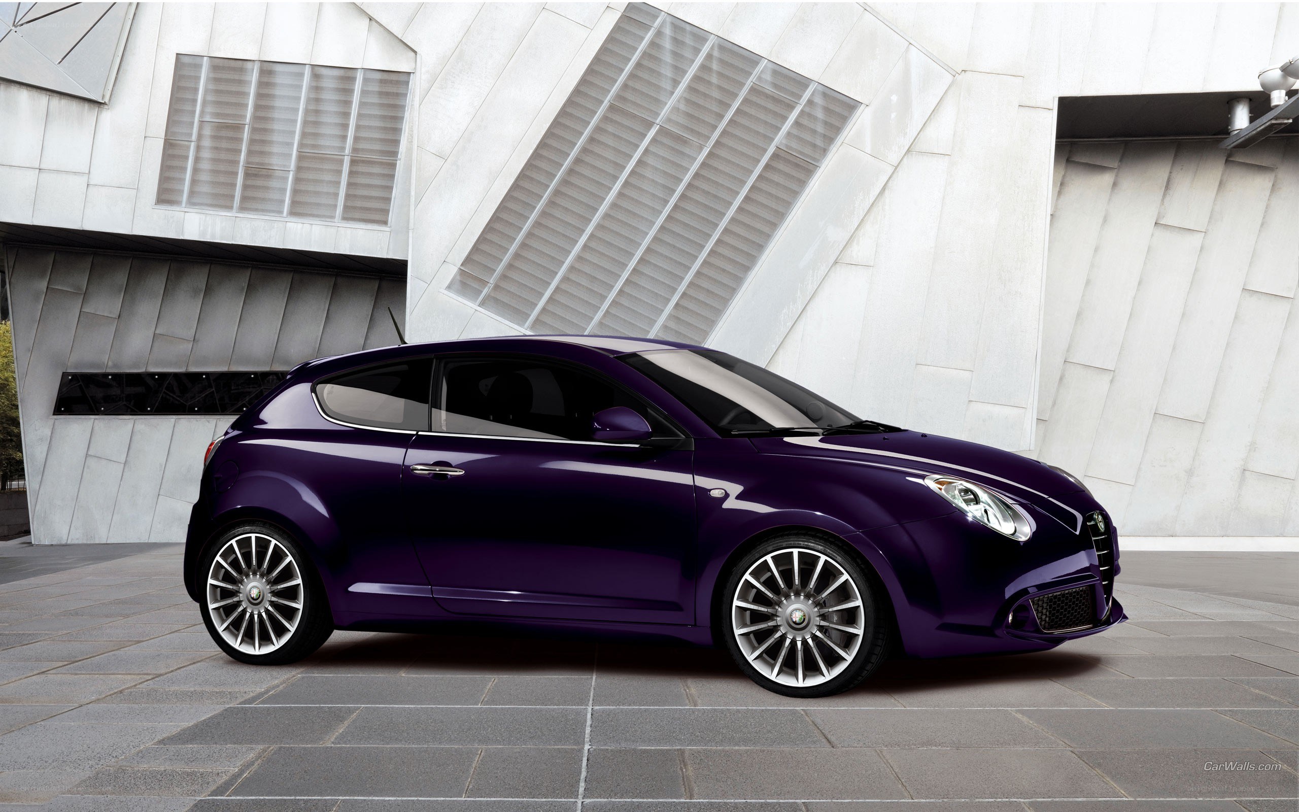 purple Alfa Romeo Giulietta