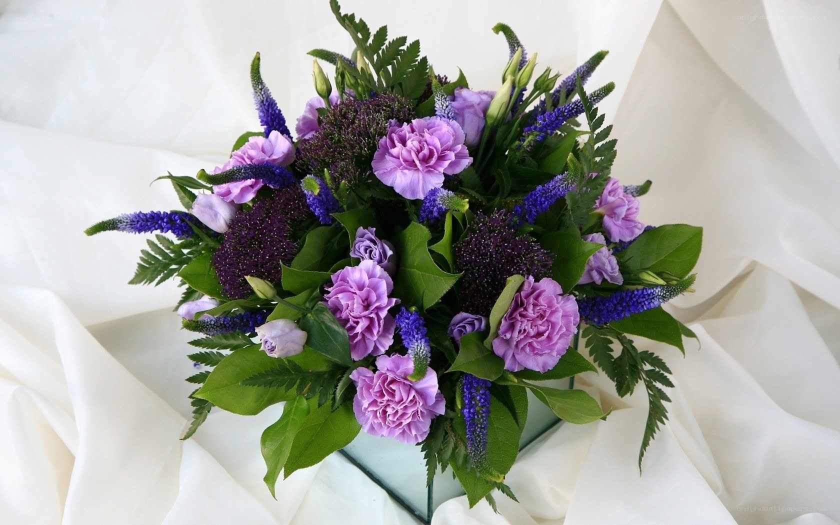 purple and green flower bouquet