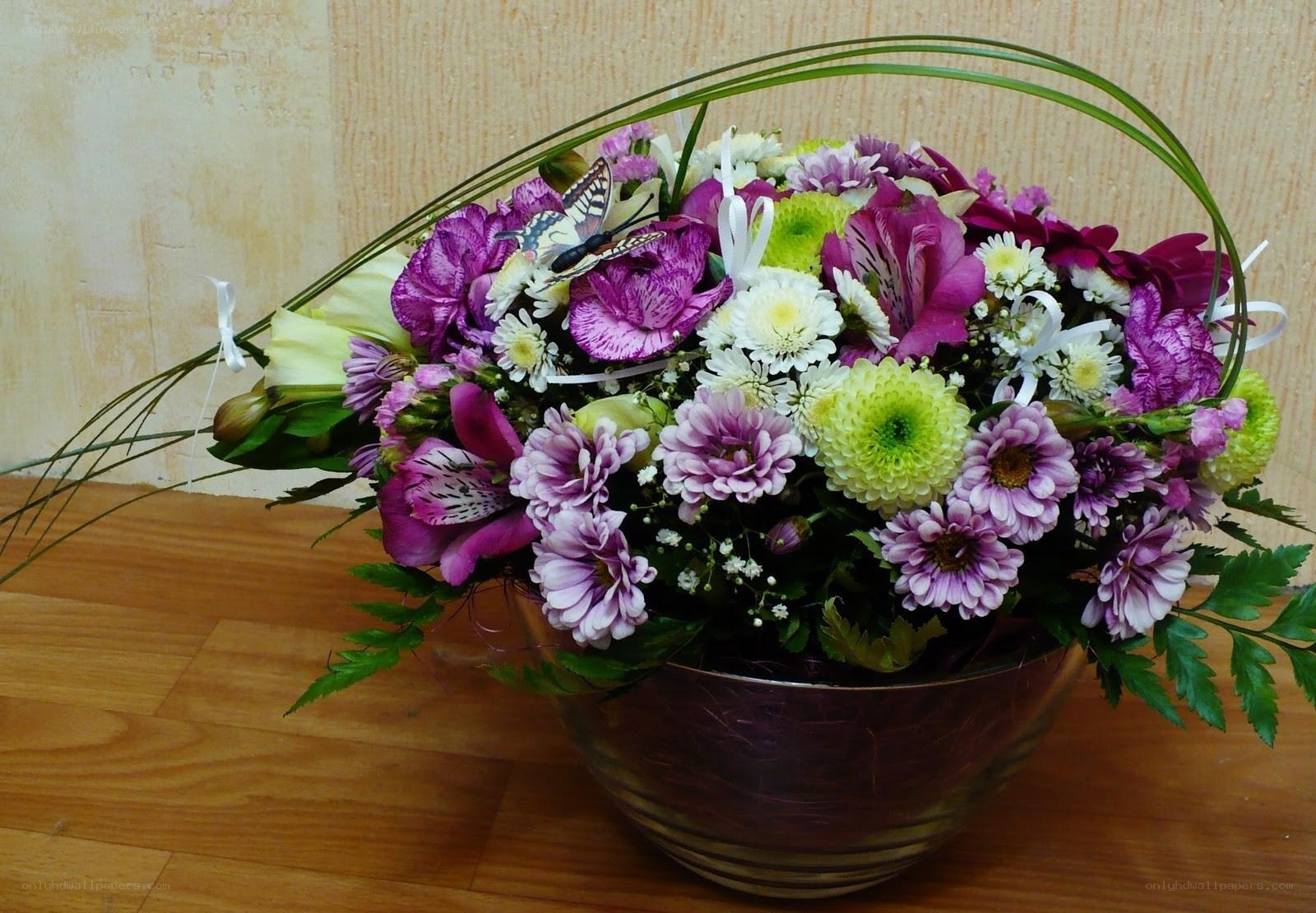 purple and white flower arrangement