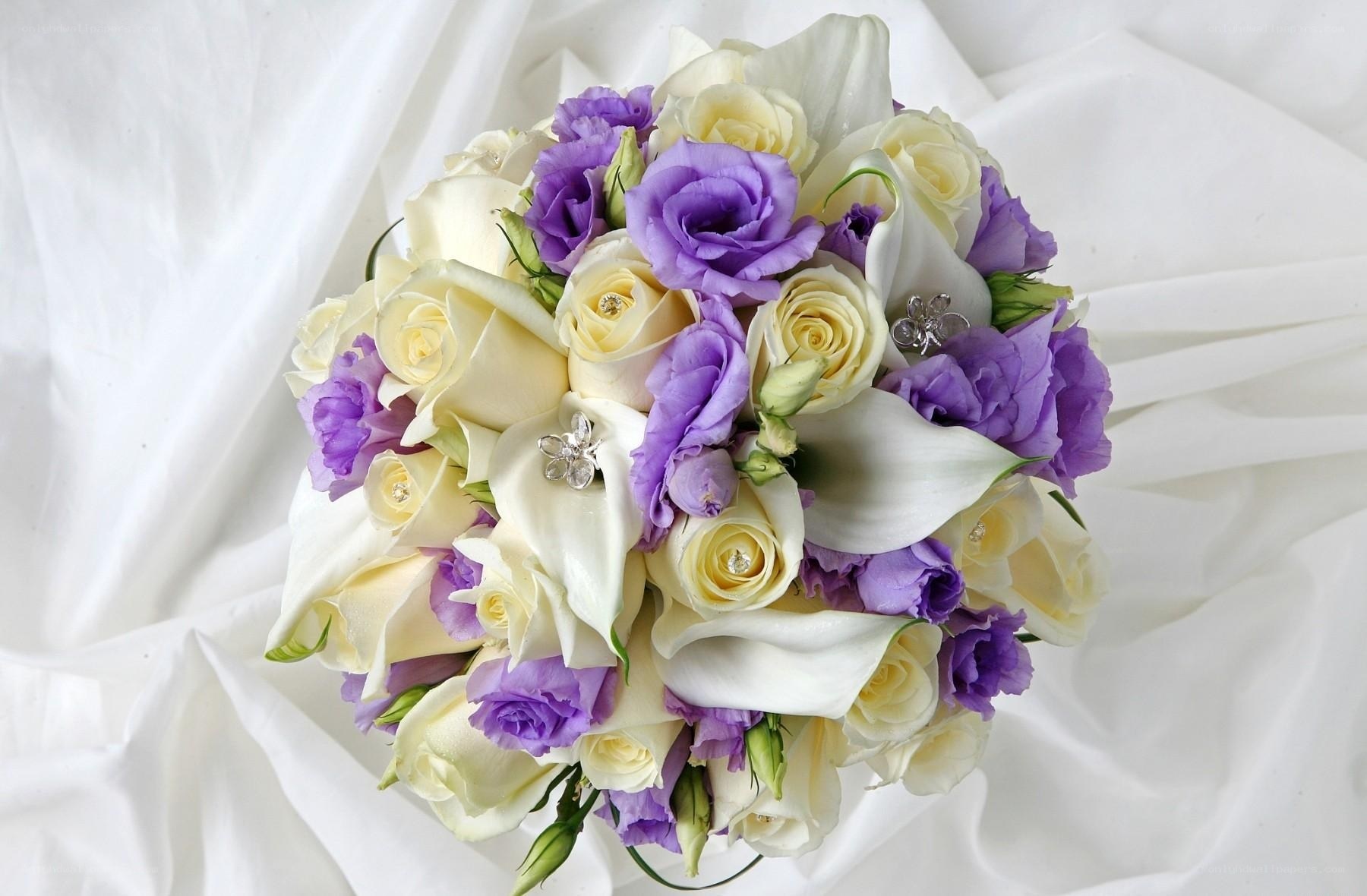 purple and white flower bouquet