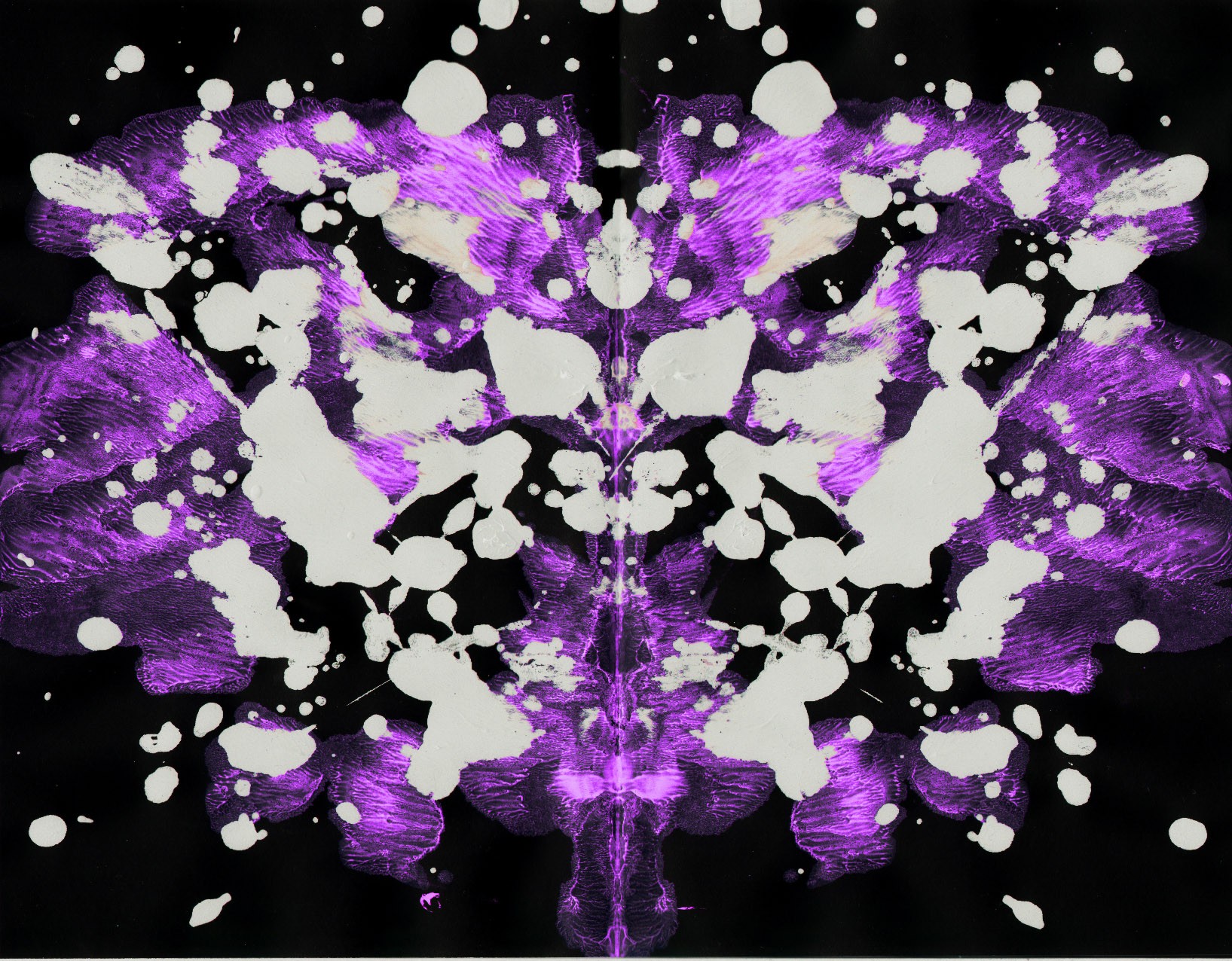 Purple and white inkblot pattern