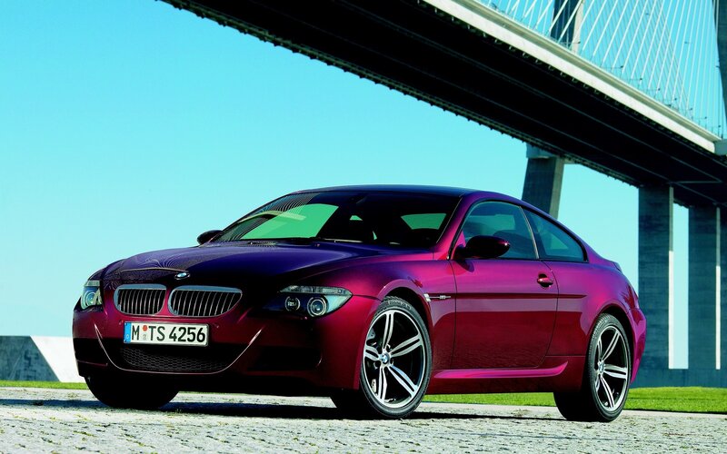 Purple BMW M6 Coupe