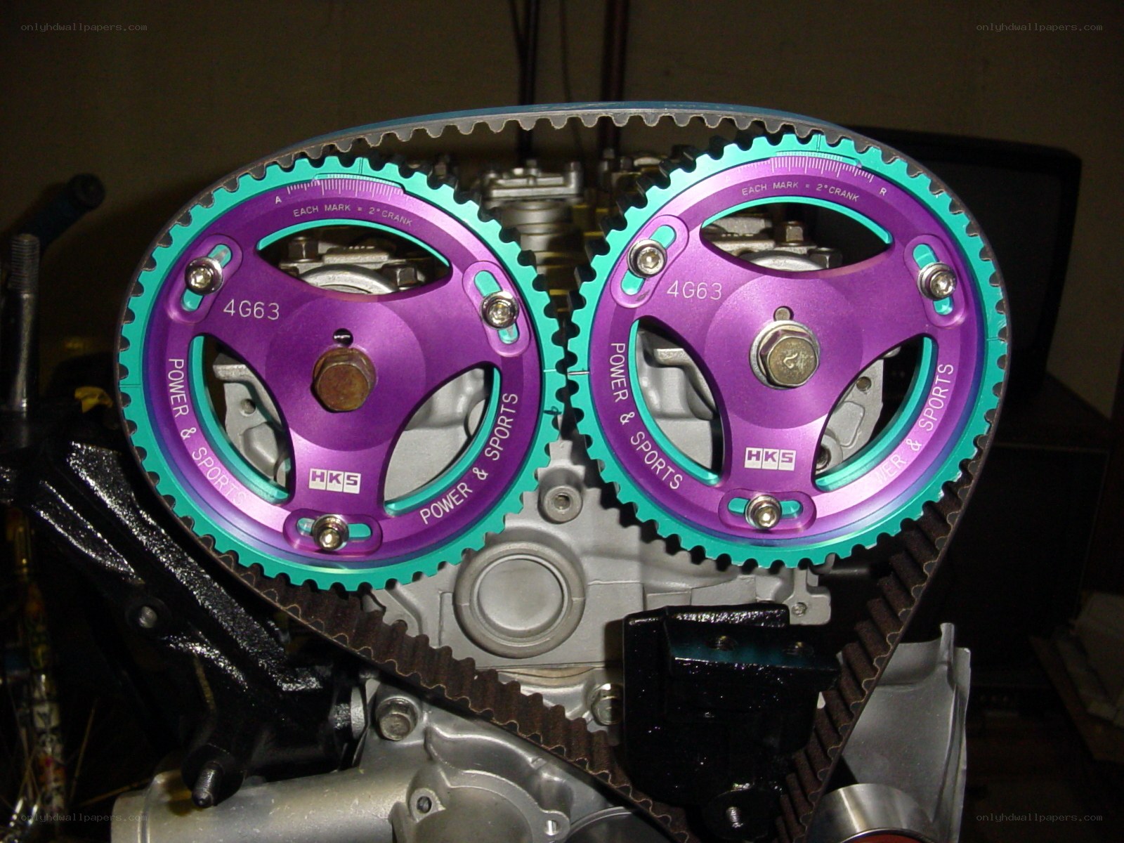 purple cam gears on engine