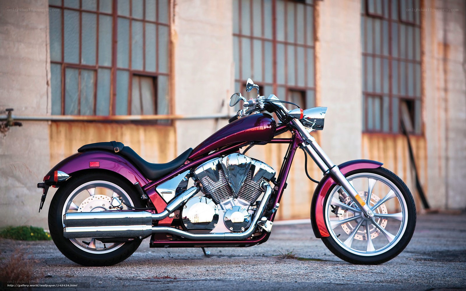 Purple chopper motorcycle