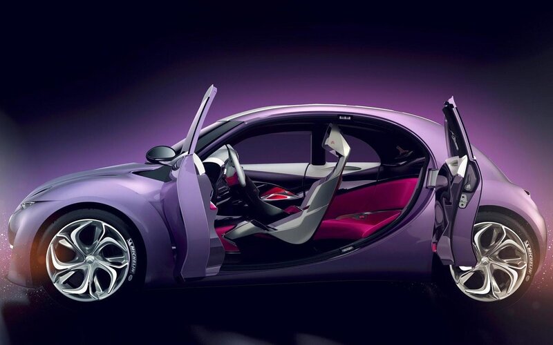 Purple Concept Car — Dramatic, 3d Render, Car Door