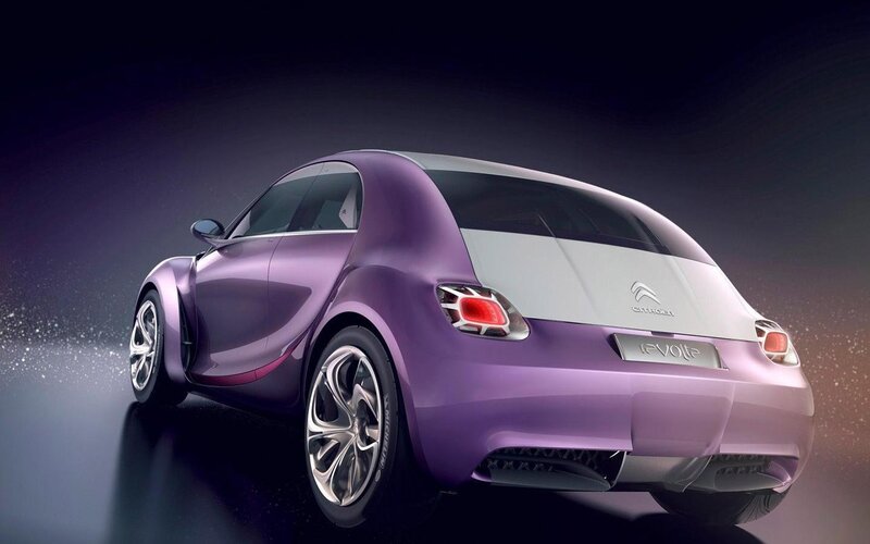 Purple Concept Car — Dramatic, 3d Render, Taillight