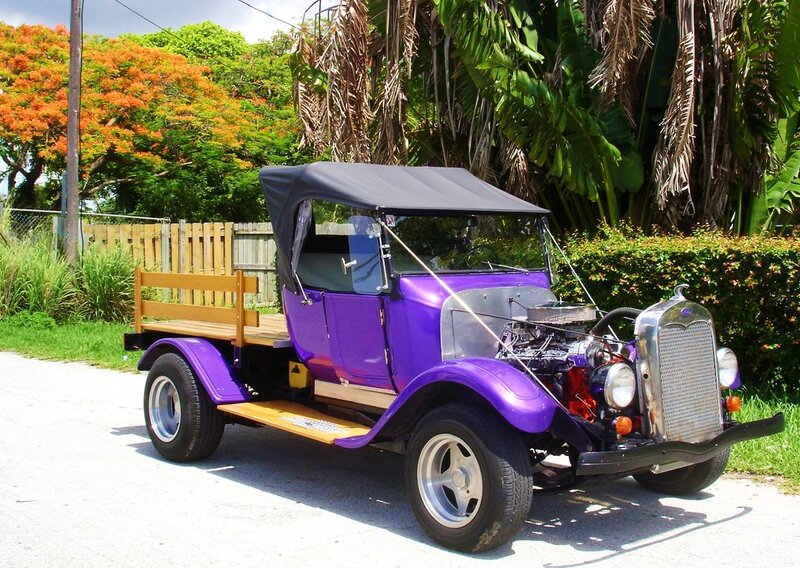 Purple Custom Truck — Outdoor