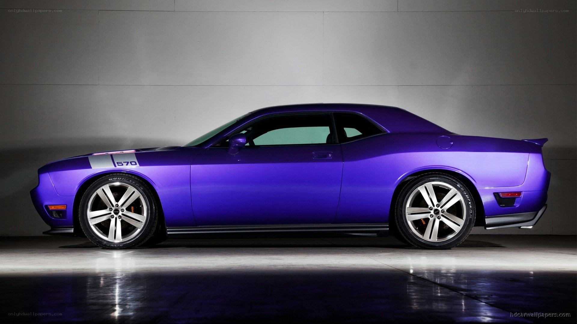 purple dodge challenger
