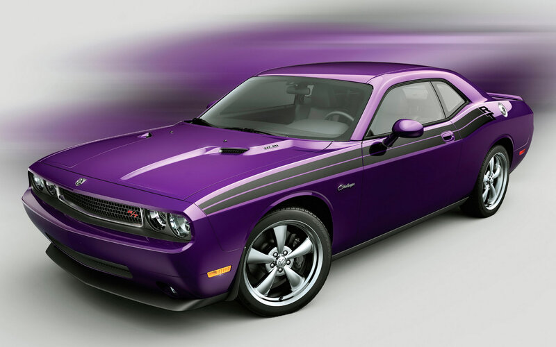 Purple Dodge Challenger — Dynamic