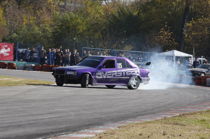 Purple Drift Car — Dynamic