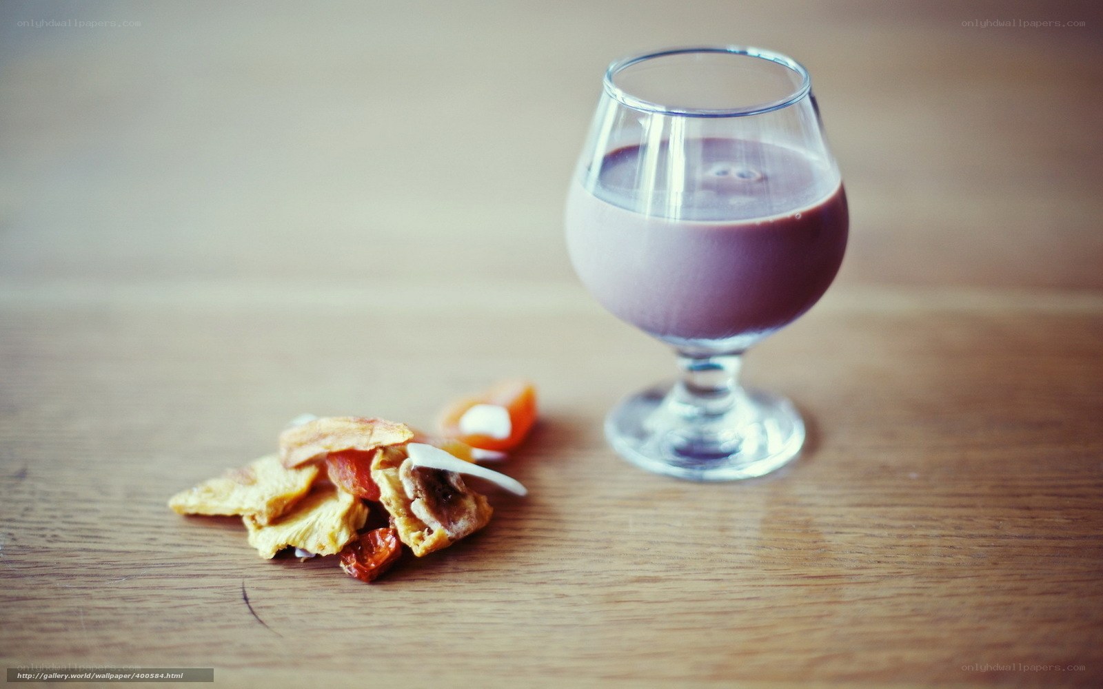 Purple drink and dried fruit