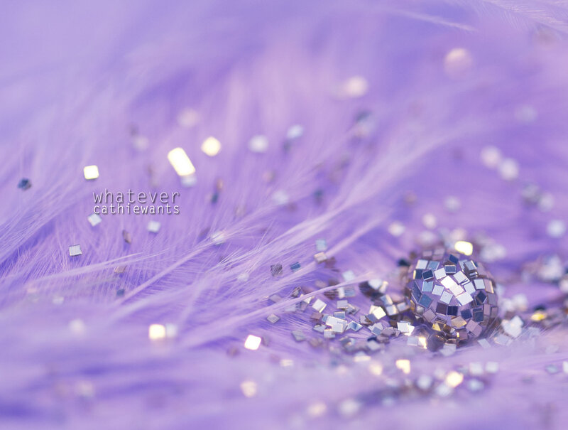 Purple Feathers with Glitter — Dreamy
