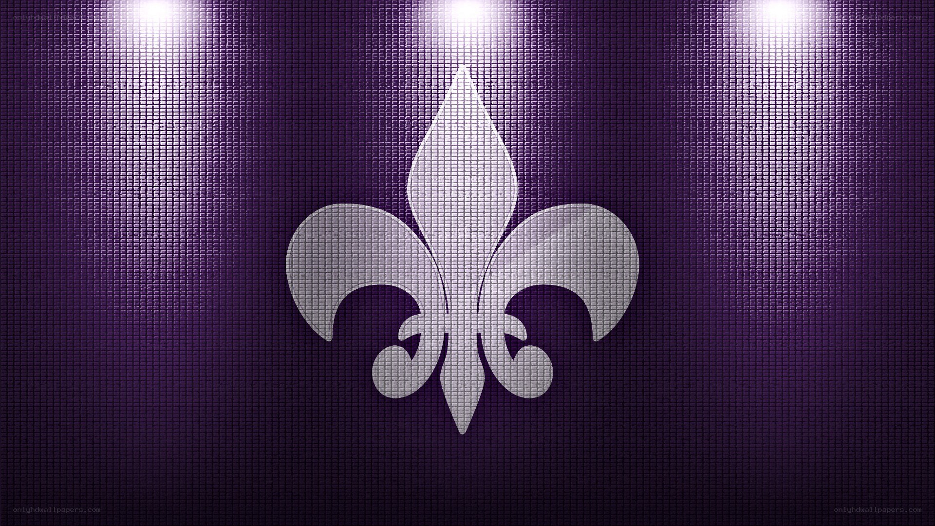 purple fleur-de-lis background