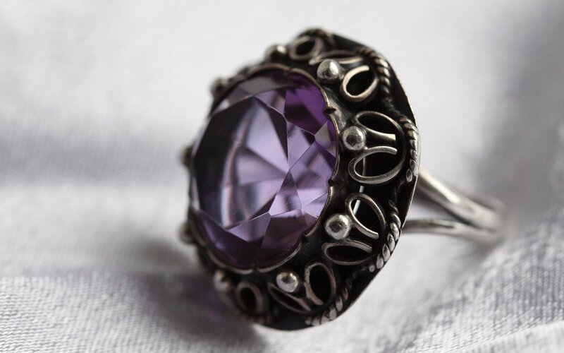 Purple Gemstone Ring — Neutral, Photograph