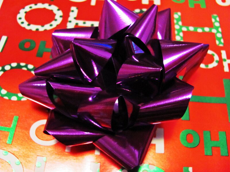 Purple Gift Bow
