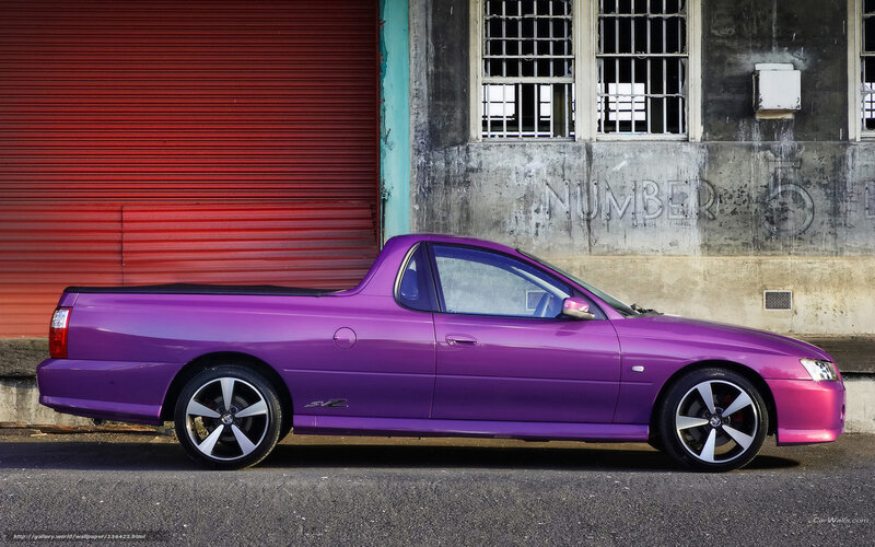 purple Holden utility car