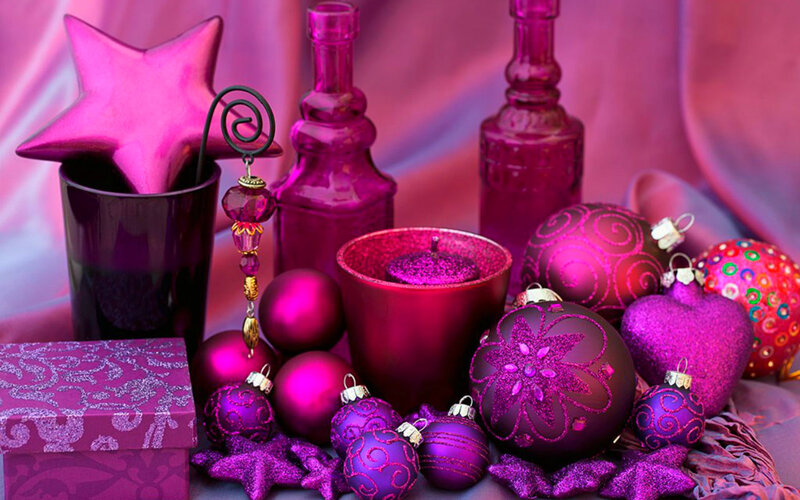Purple Holiday Ornaments — Festive, Photograph