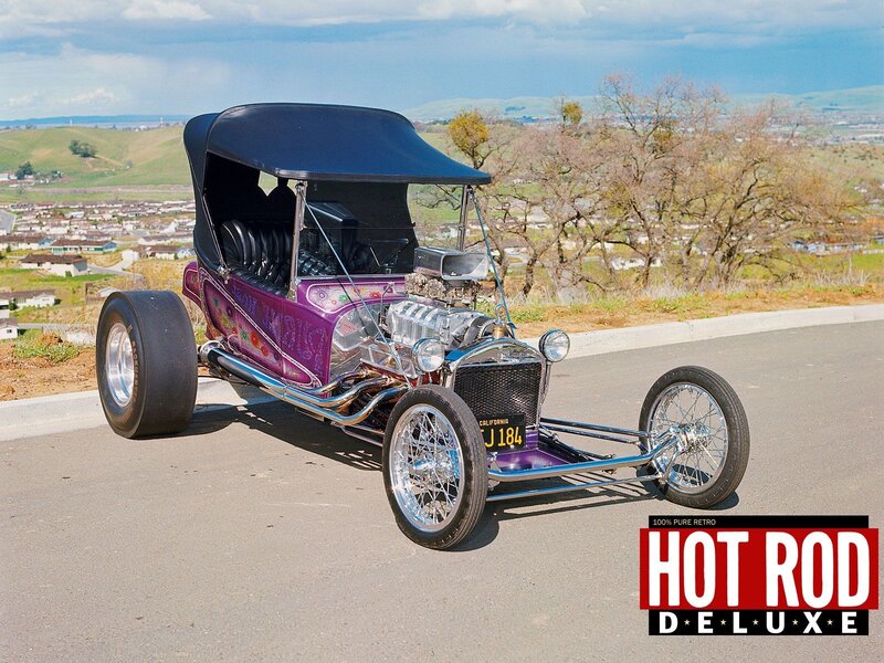 Purple Hot Rod Car — Outdoor