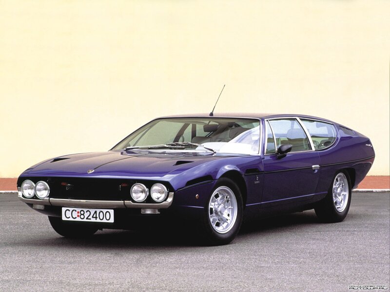 Purple Lamborghini sports car