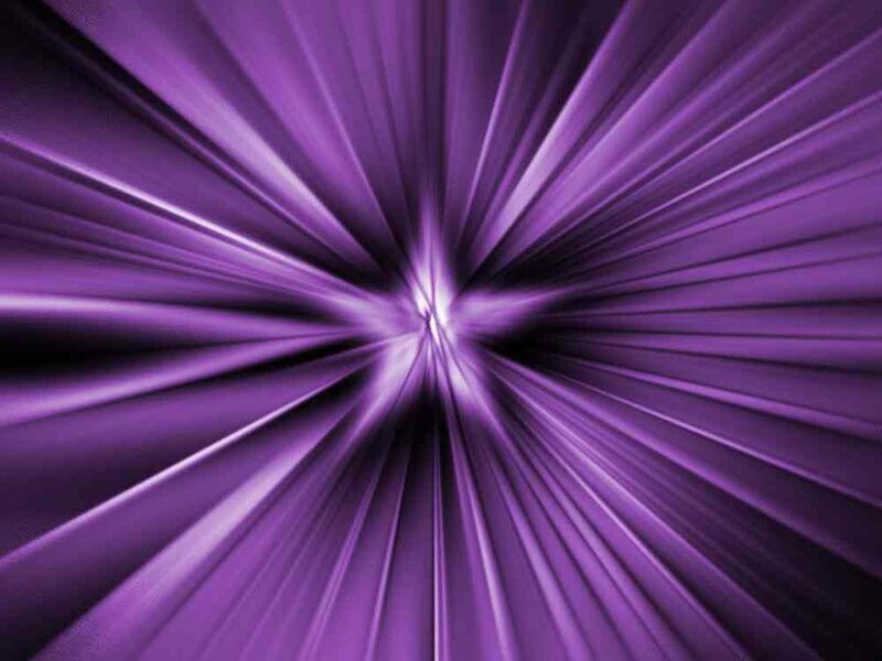Purple Light Rays — Dynamic