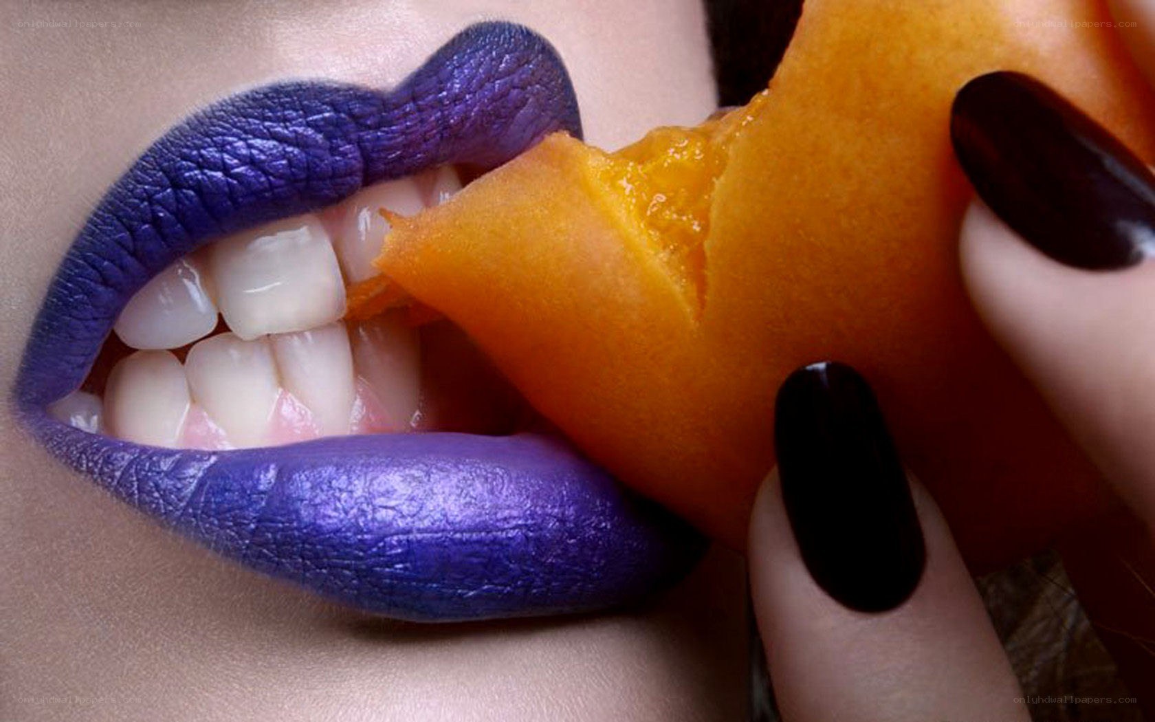 purple lips biting apricot