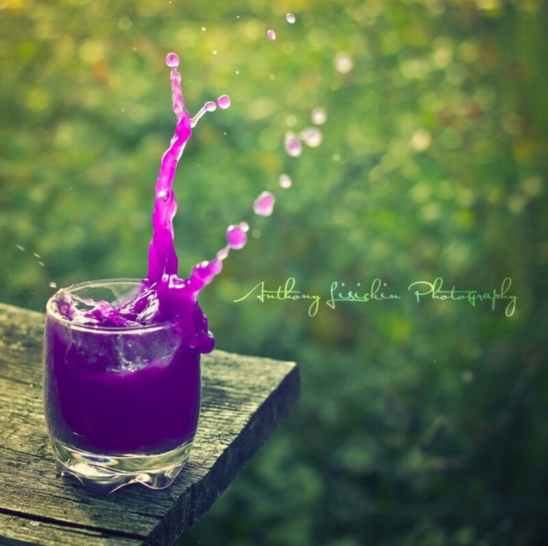 Purple Liquid Splash — Dynamic