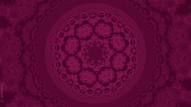 Purple Mandala Pattern — Hypnotic
