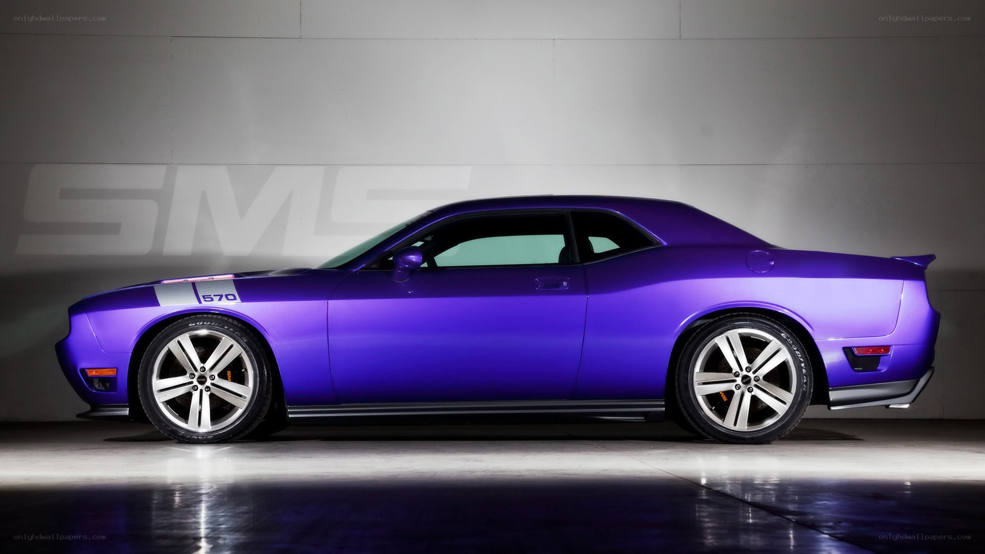 Purple muscle car side profile