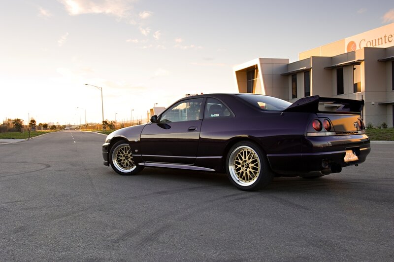 Purple Nissan Skyline GTR