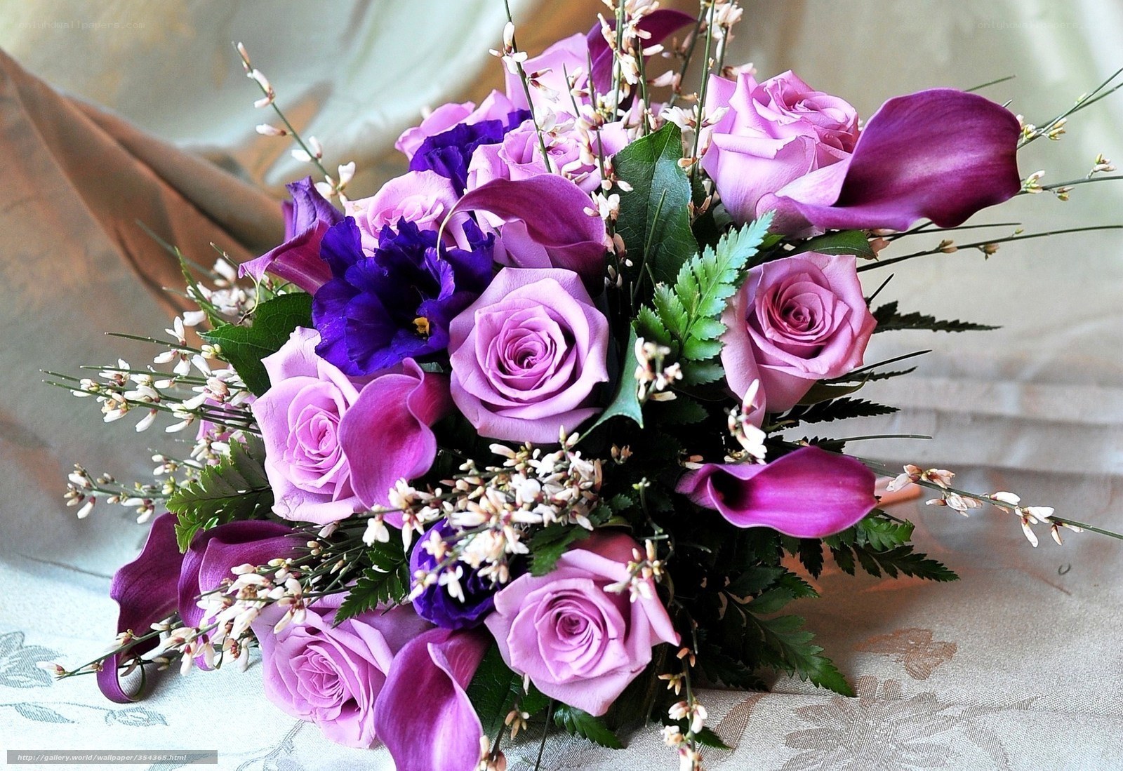 purple rose bouquet